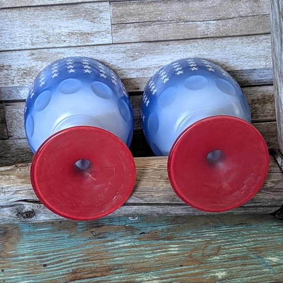 1976 Bicentennial Or Fourth of July Americana Patriotic Goblets Set of Two - Picture 7 of 8